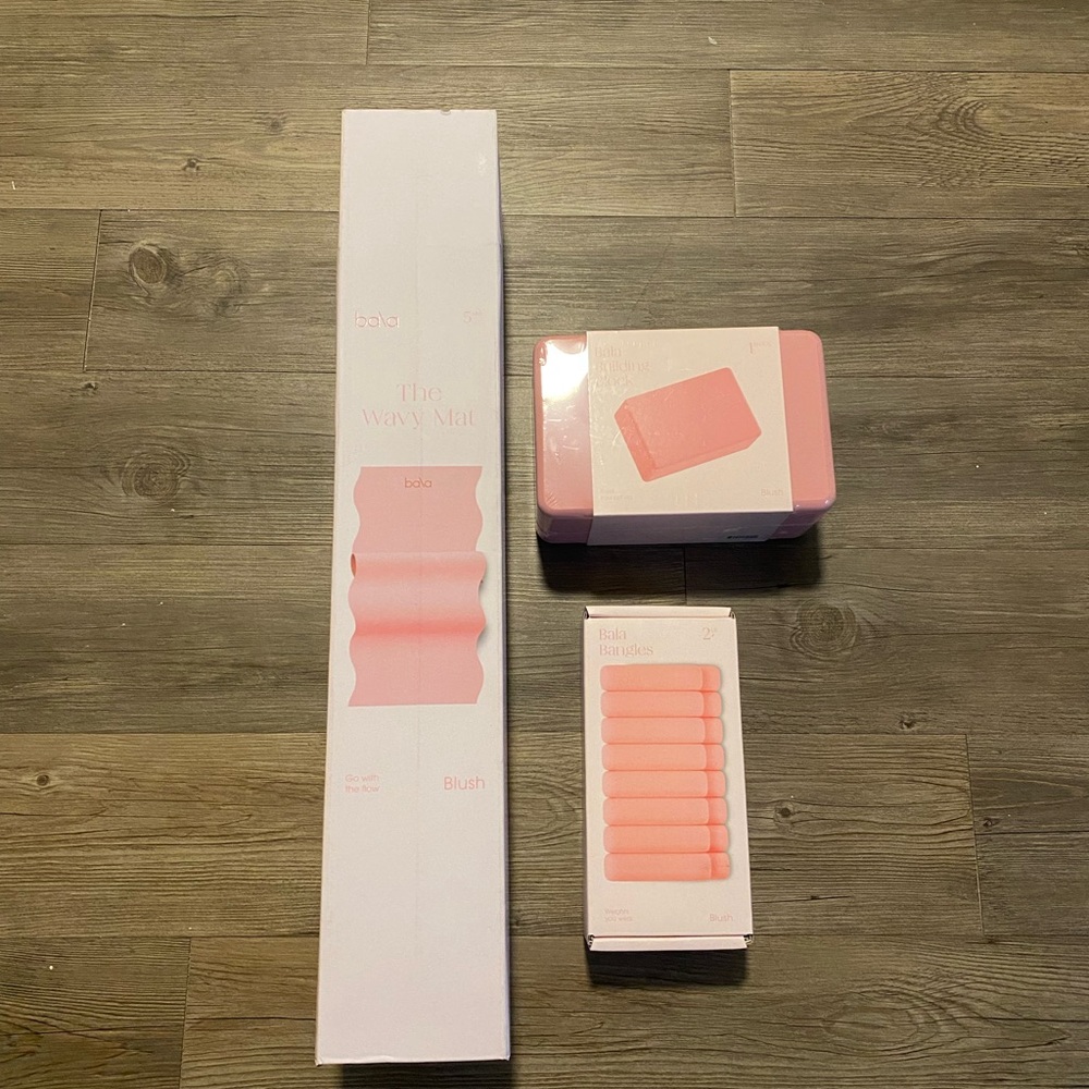 ❗️BUNDLE SALE❗️Bala Blush Pink Fitness Set